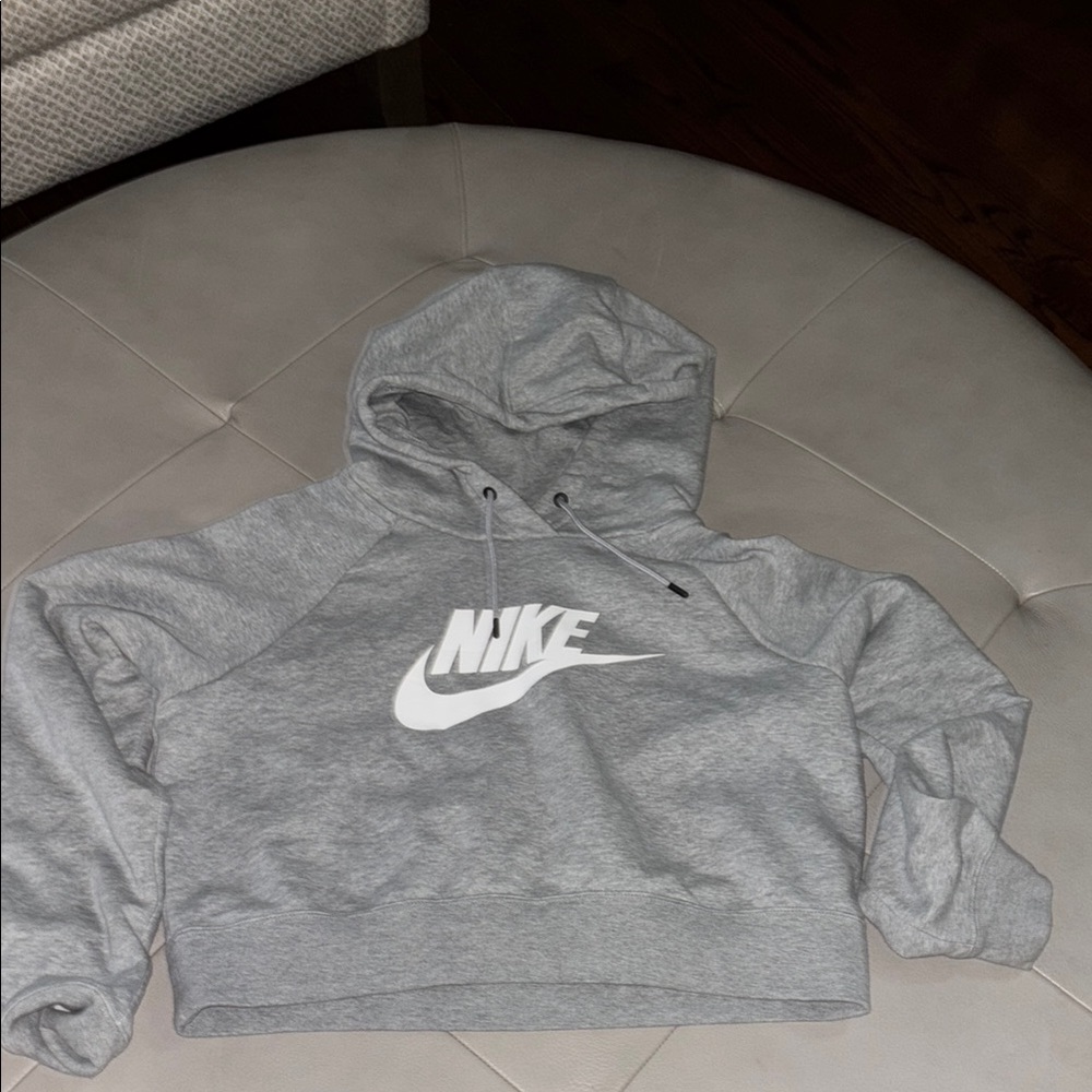Nike Youth M Medium Gray Hoodie